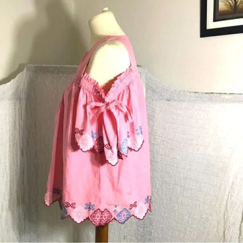 Loft Cold Shoulder Embroidered Top Size Small - Picture 4 of 12